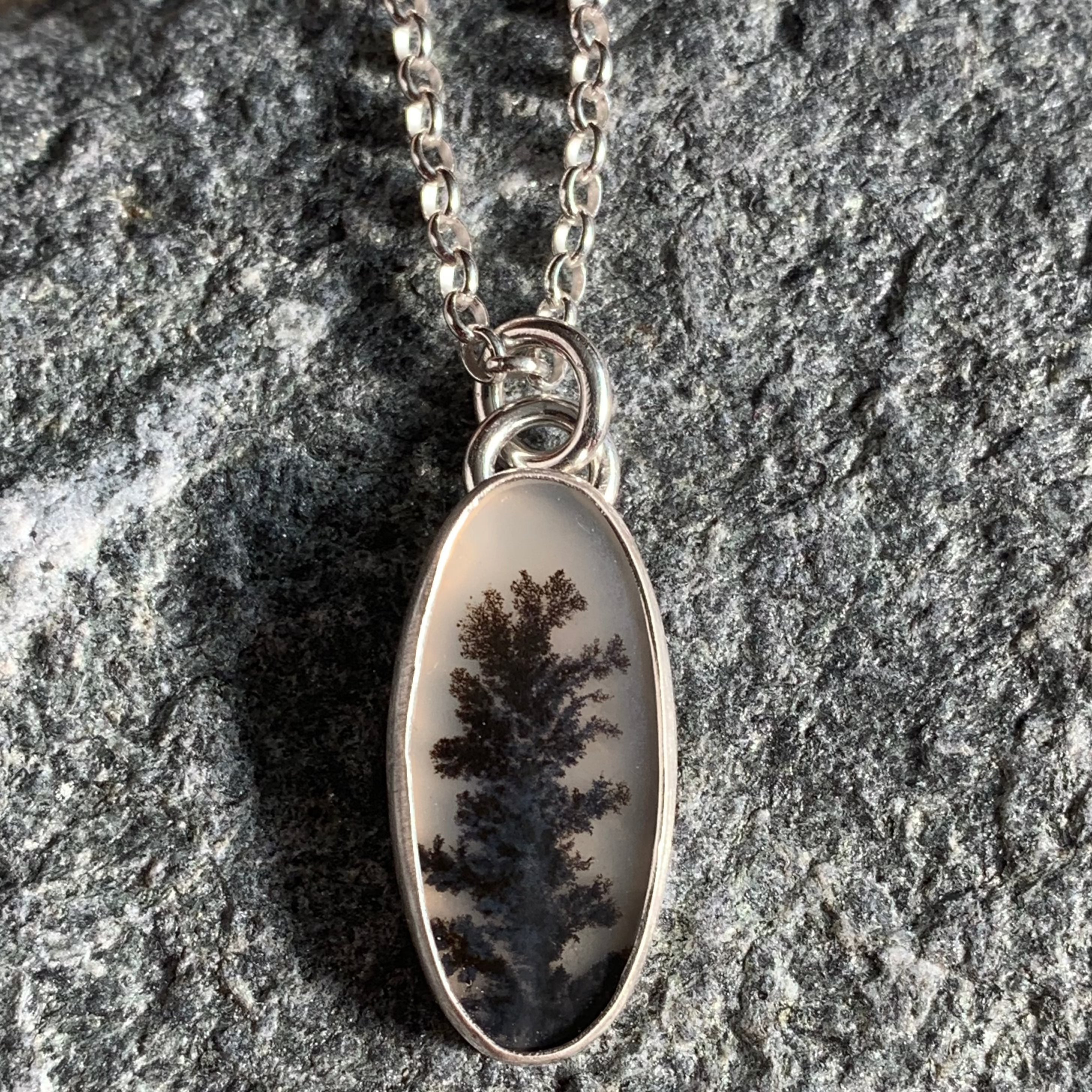 Dendritic hot sale agate pendant