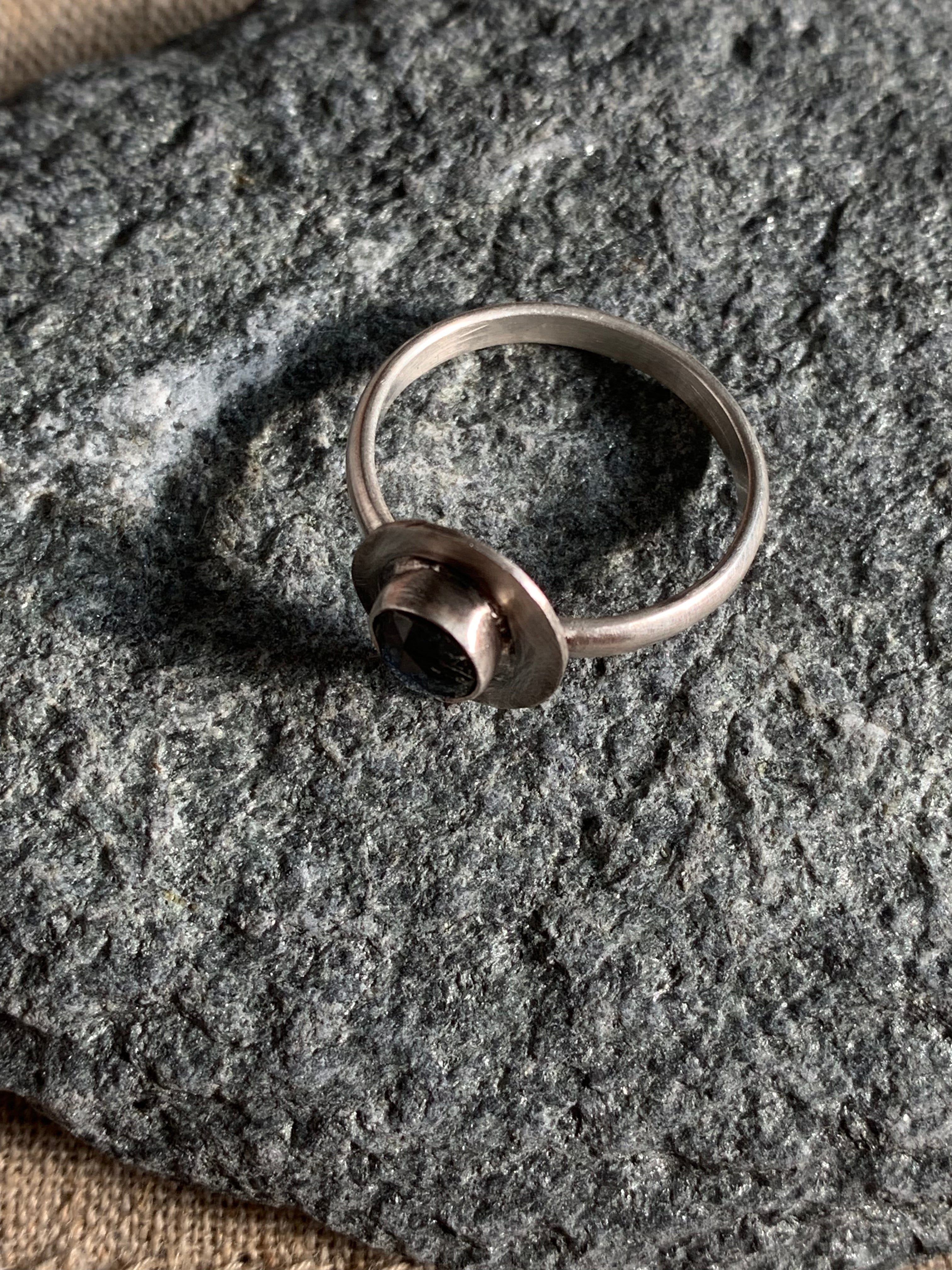Labradorite Circle Ring - size 7.25