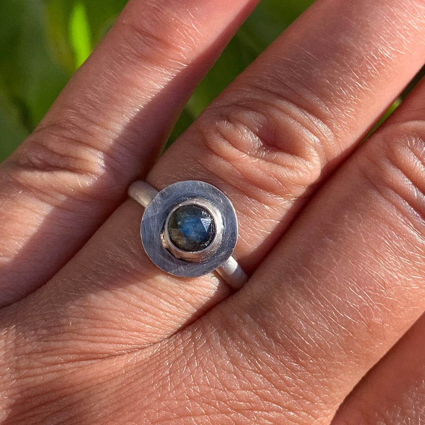 Labradorite Circle Ring - size 7.25